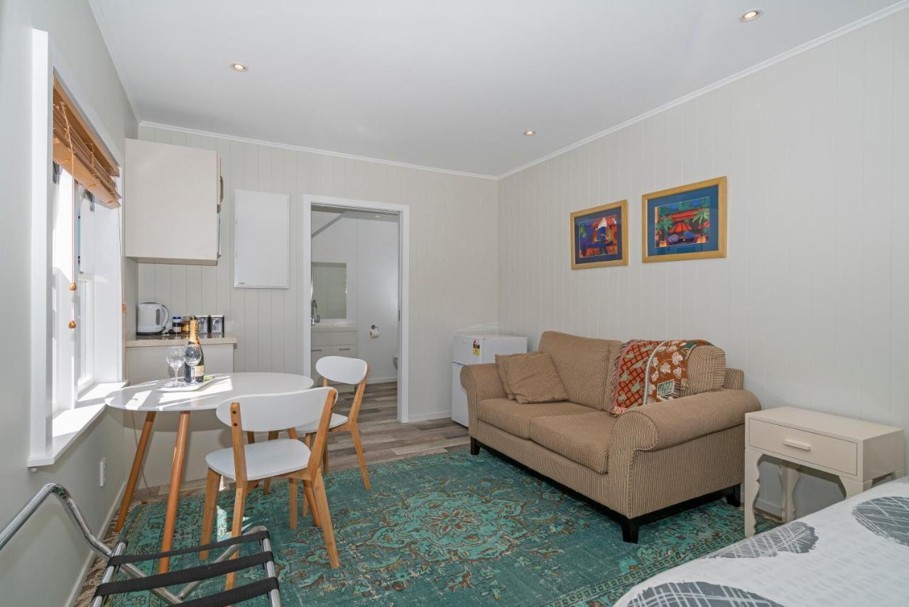 Ferienwohnung Roof Tops Whitianga Exterior foto